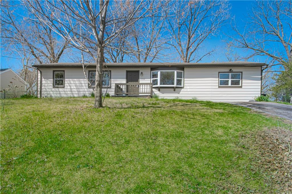 Listing Photo MLS #HMS2544186