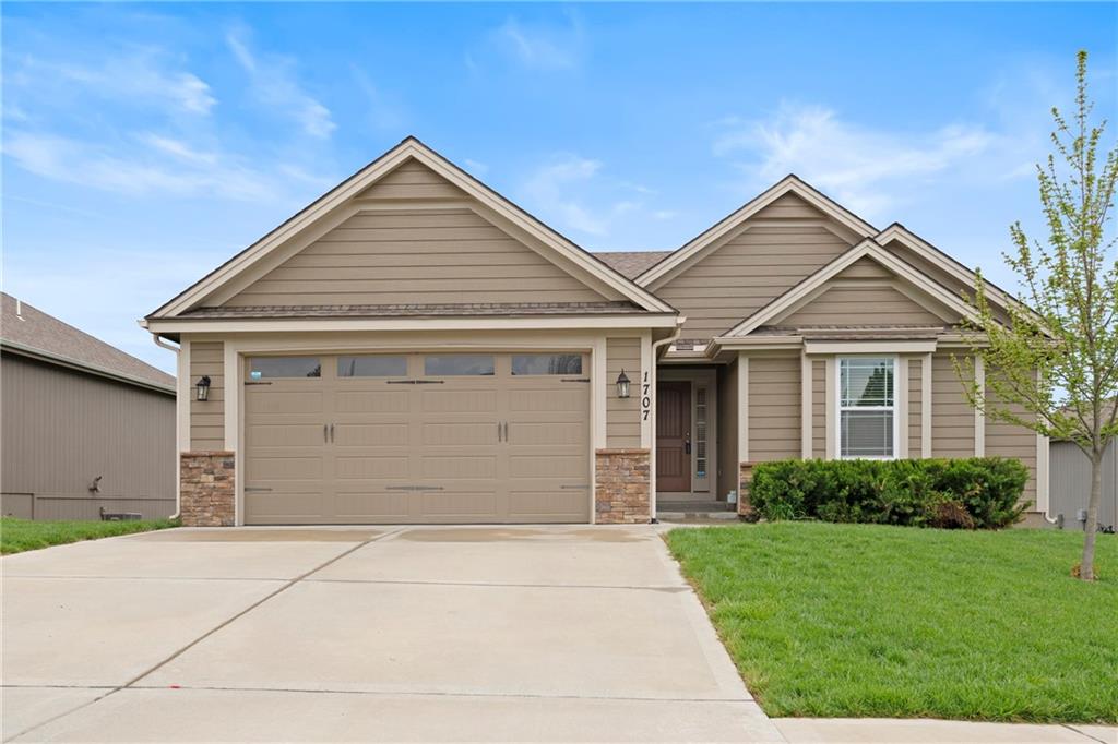 Listing Photo MLS #HMS2544271