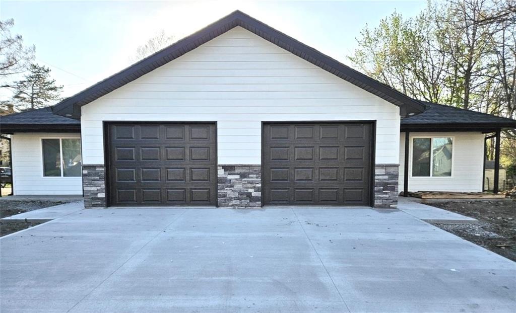 Listing Photo MLS #HMS2544319