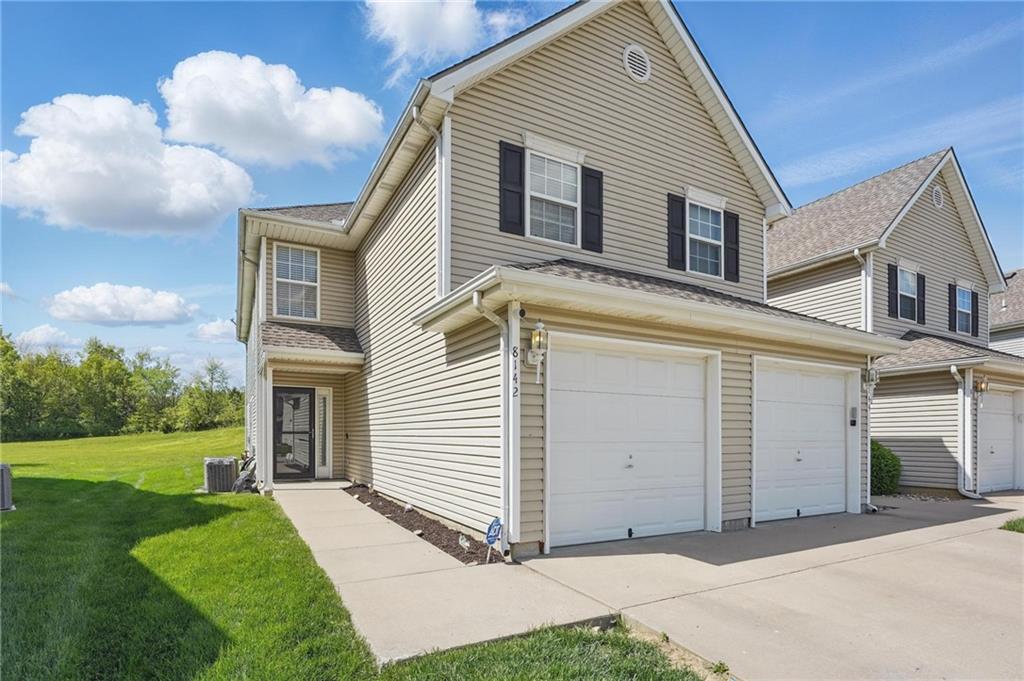Listing Photo MLS #HMS2544356