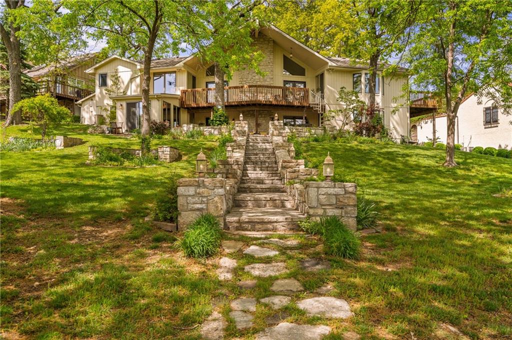 Listing Photo MLS #HMS2544377