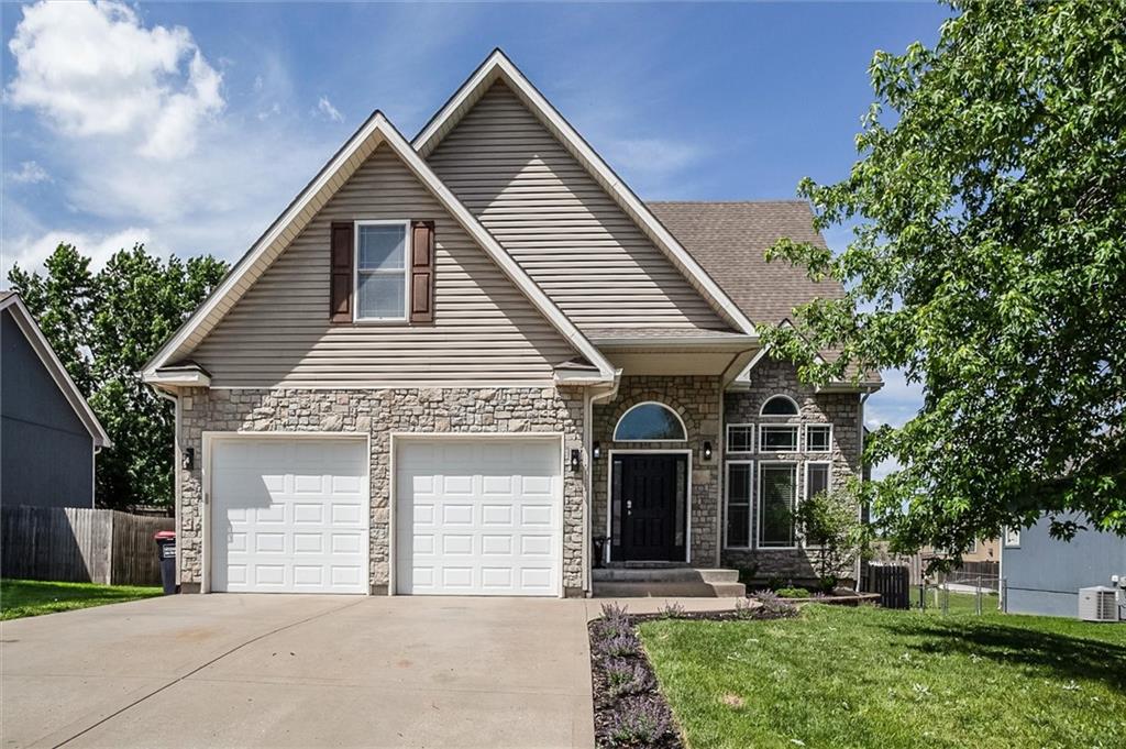 Listing Photo MLS #HMS2544404