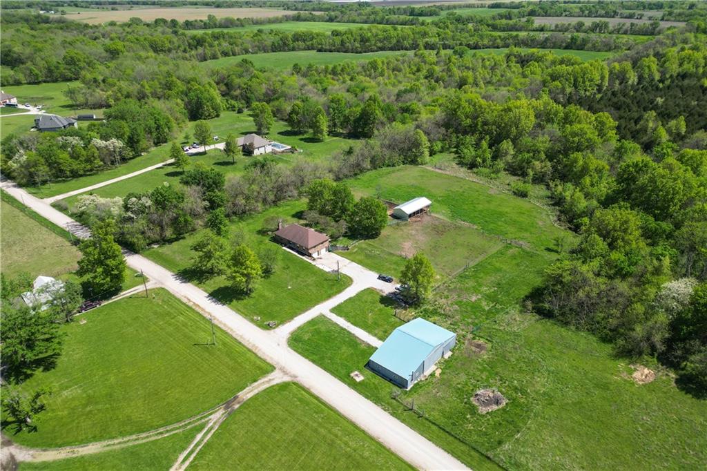 Listing Photo MLS #HMS2544479