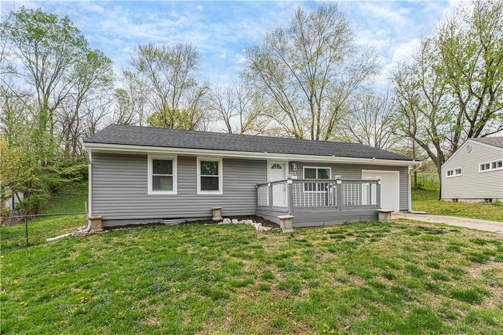 Listing Photo MLS #HMS2544704