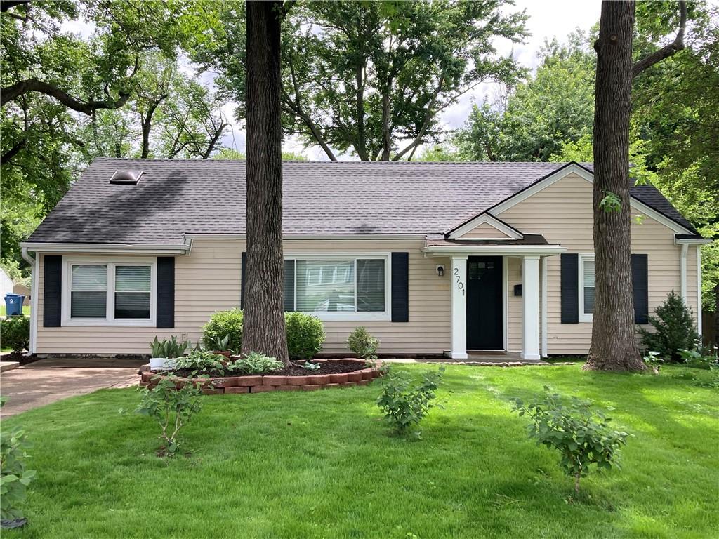 Listing Photo MLS #HMS2544856