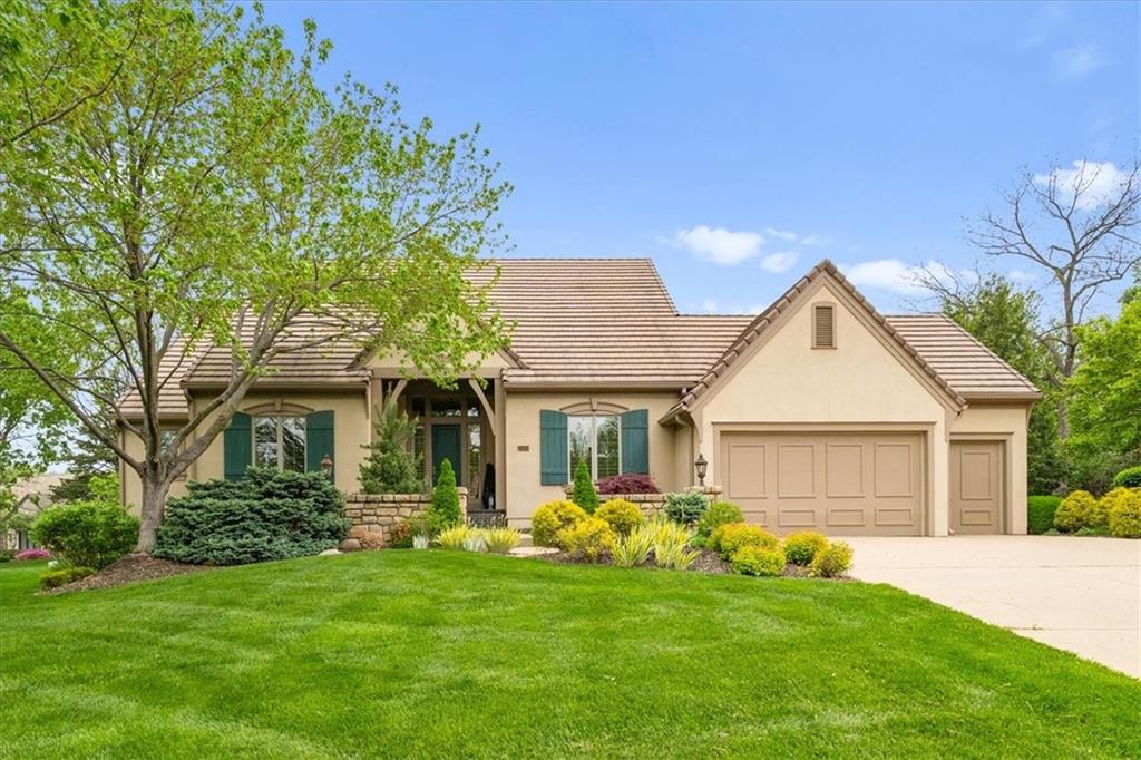 Listing Photo MLS #HMS2544929