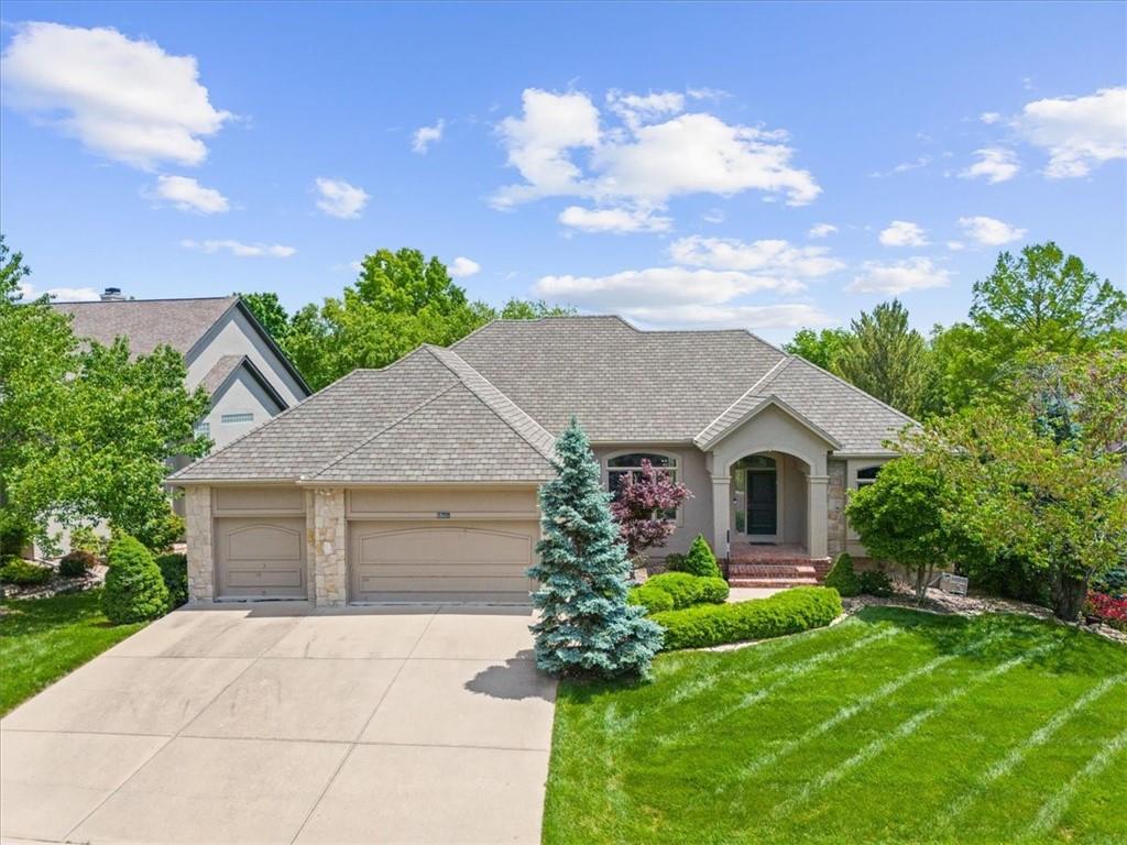 Listing Photo MLS #HMS2544968