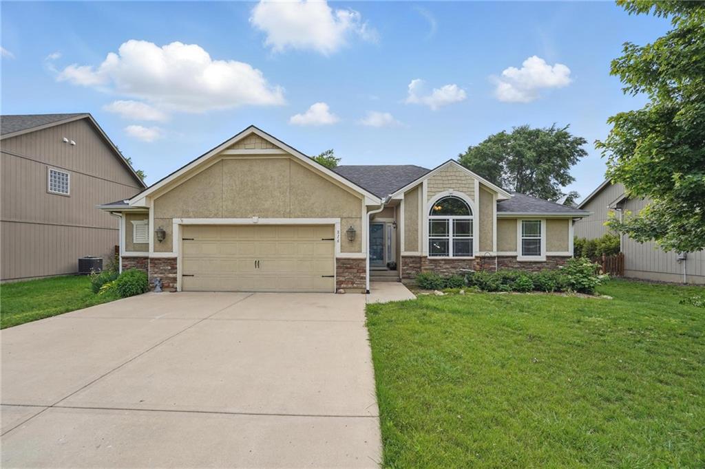 Listing Photo MLS #HMS2544986