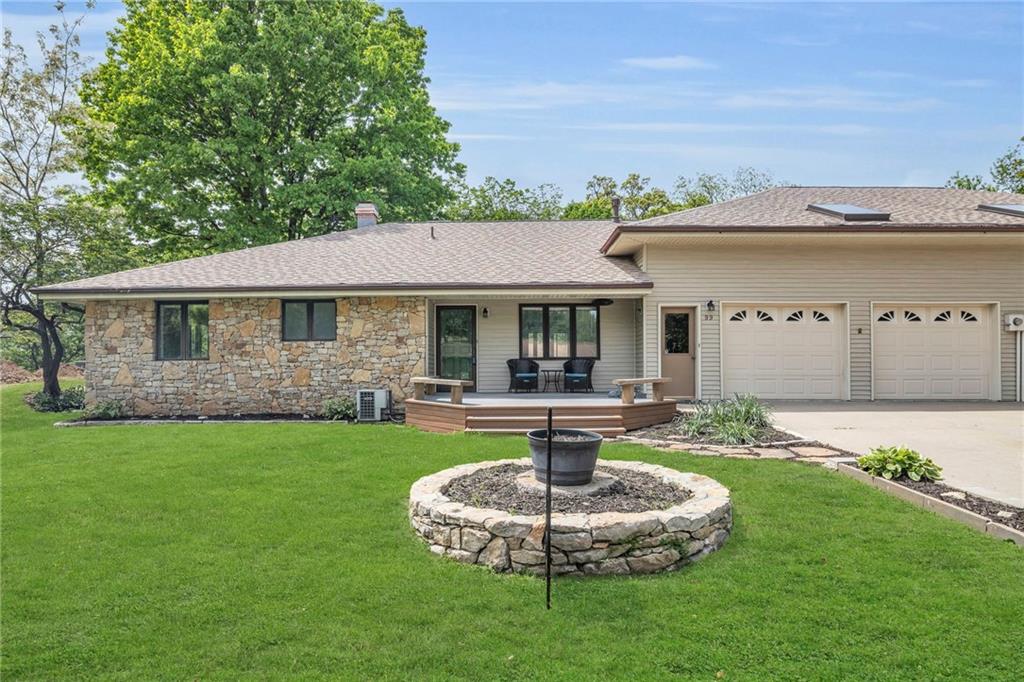 Listing Photo MLS #HMS2545031