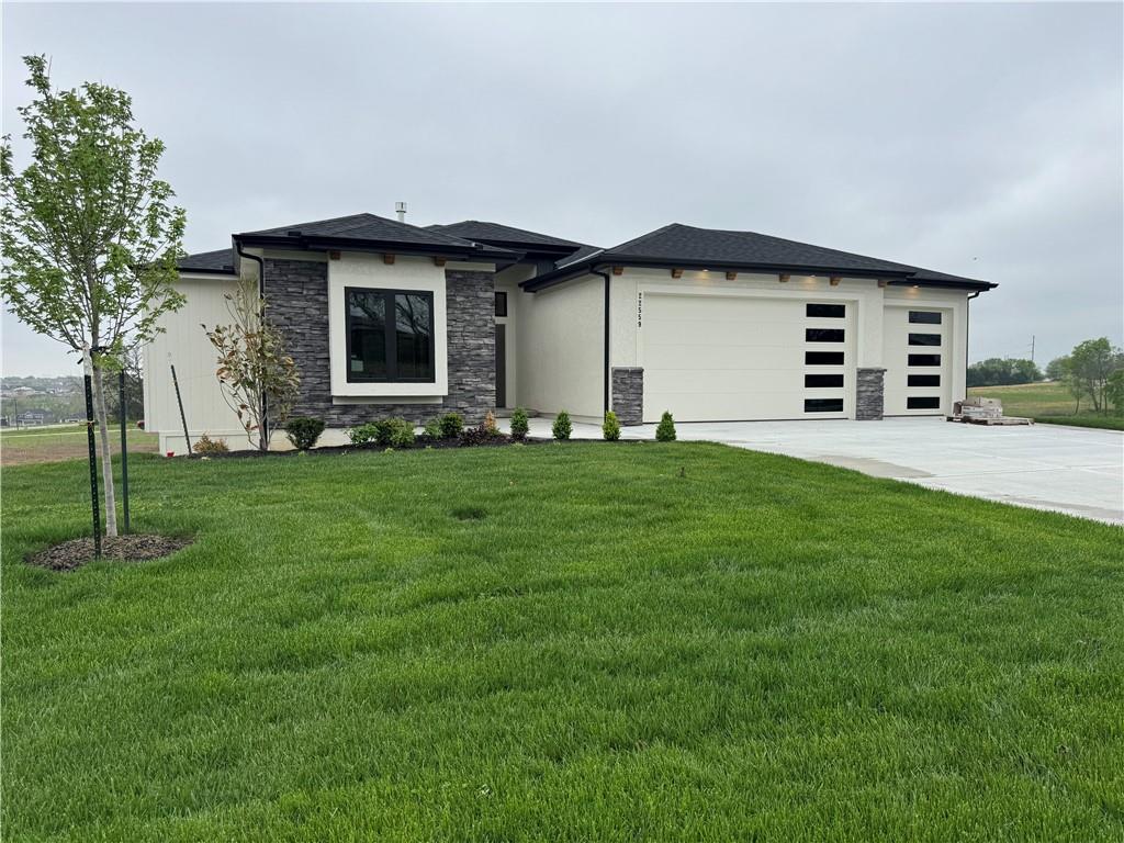 Listing Photo MLS #HMS2545100