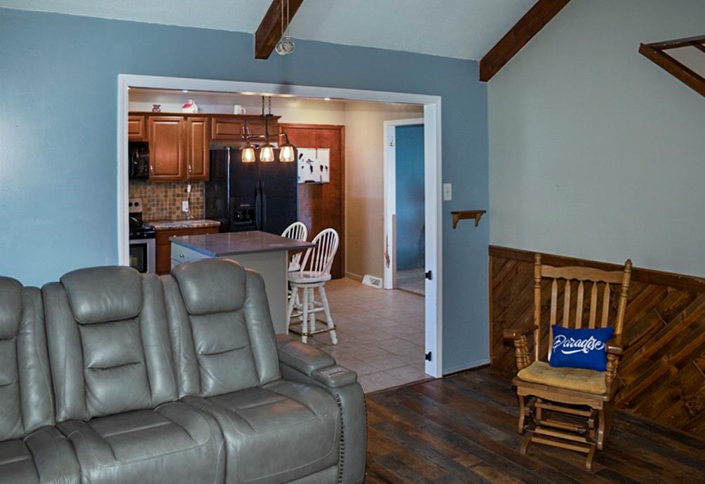 Listing Photo MLS #HMS2545153