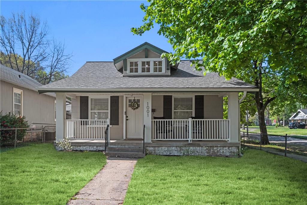 Listing Photo MLS #HMS2545211