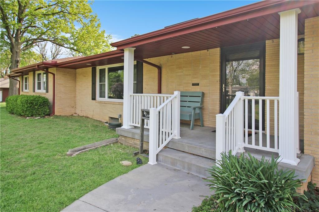 Listing Photo MLS #HMS2545401