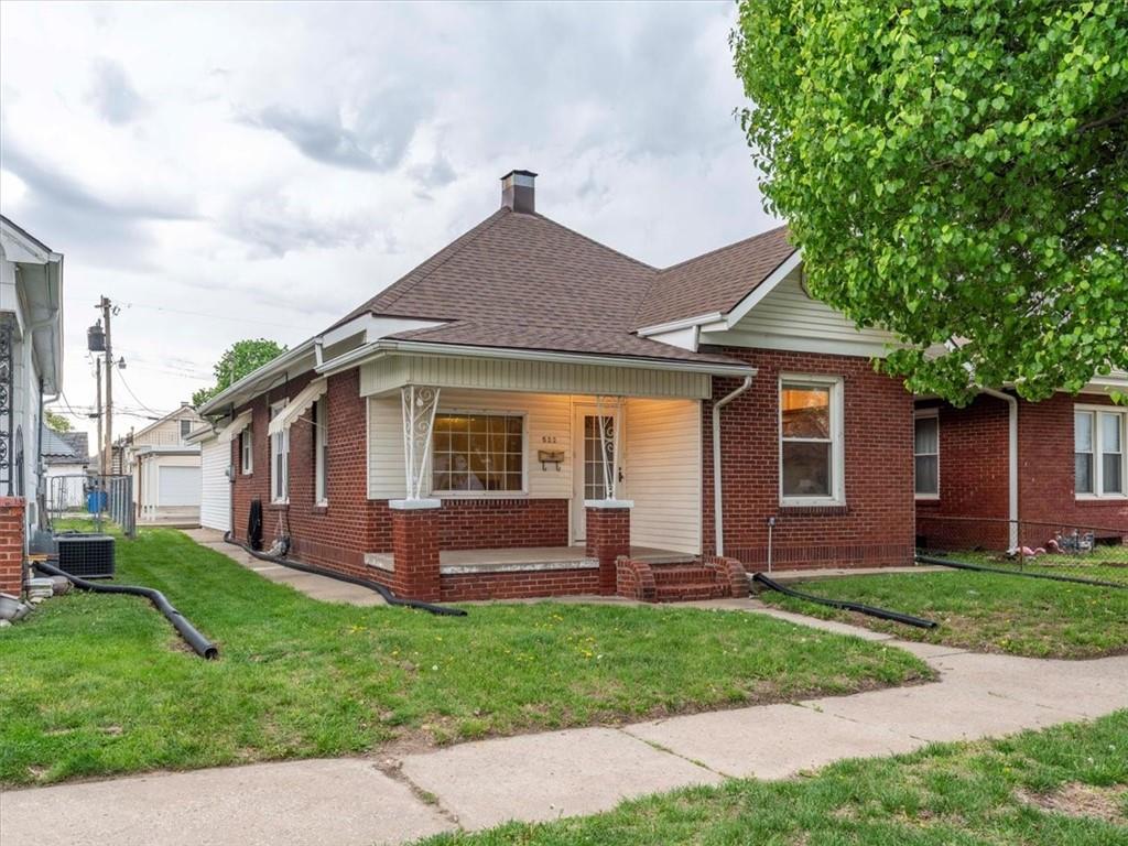 Listing Photo MLS #HMS2545406