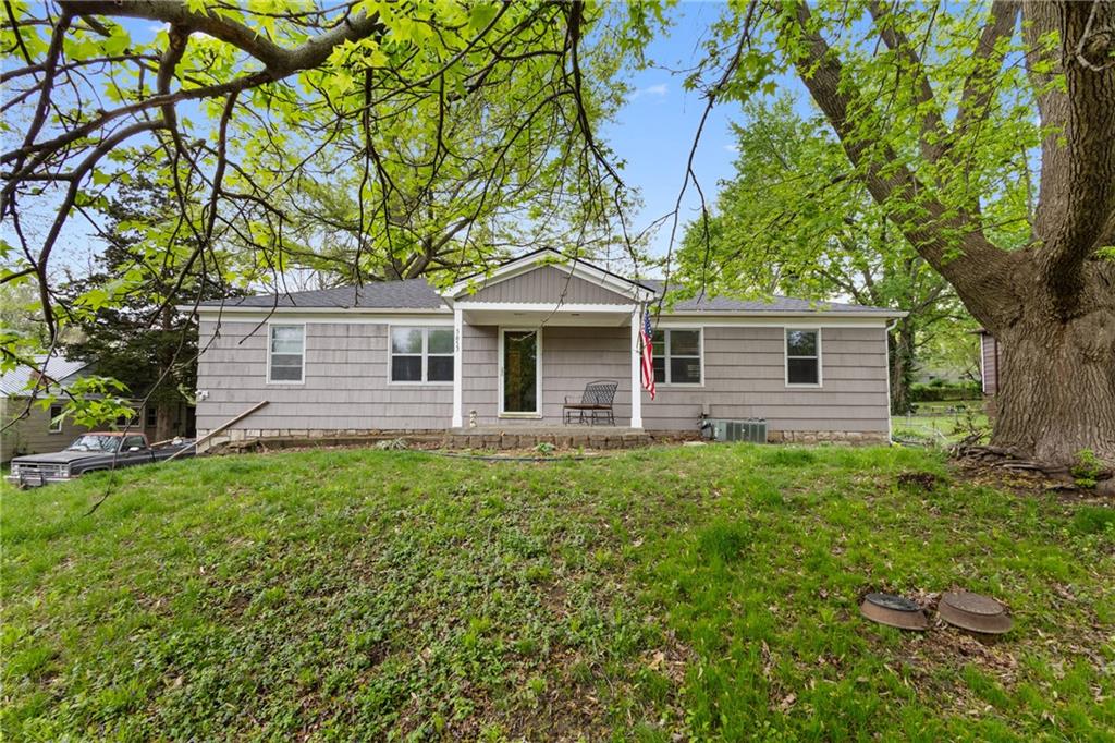 Listing Photo MLS #HMS2545527