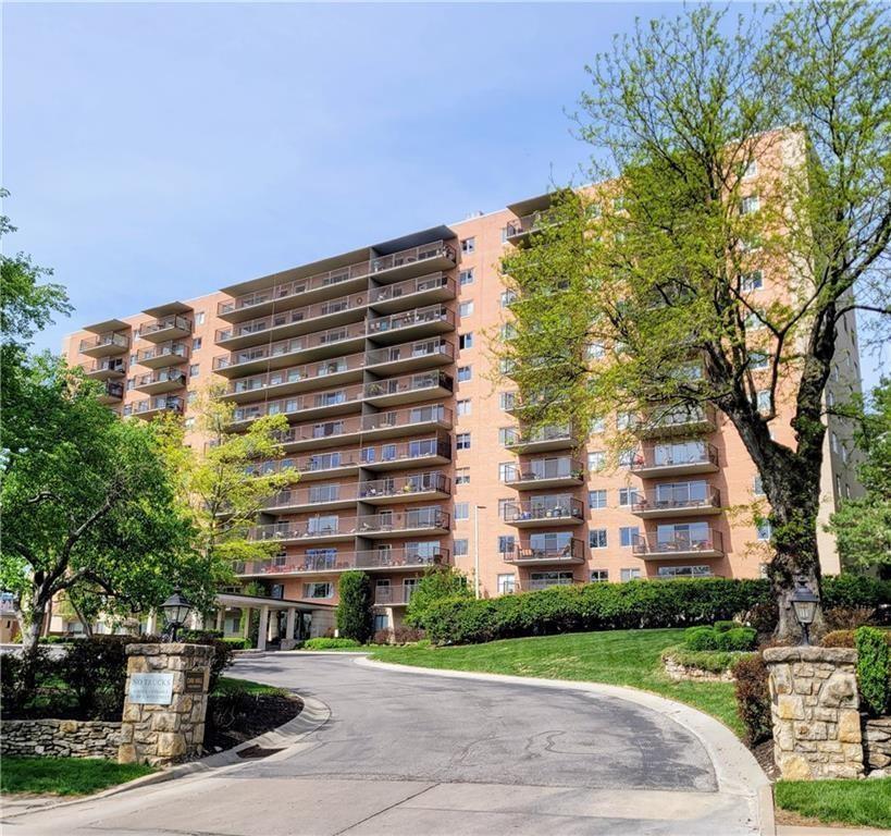 Listing Photo MLS #HMS2545622