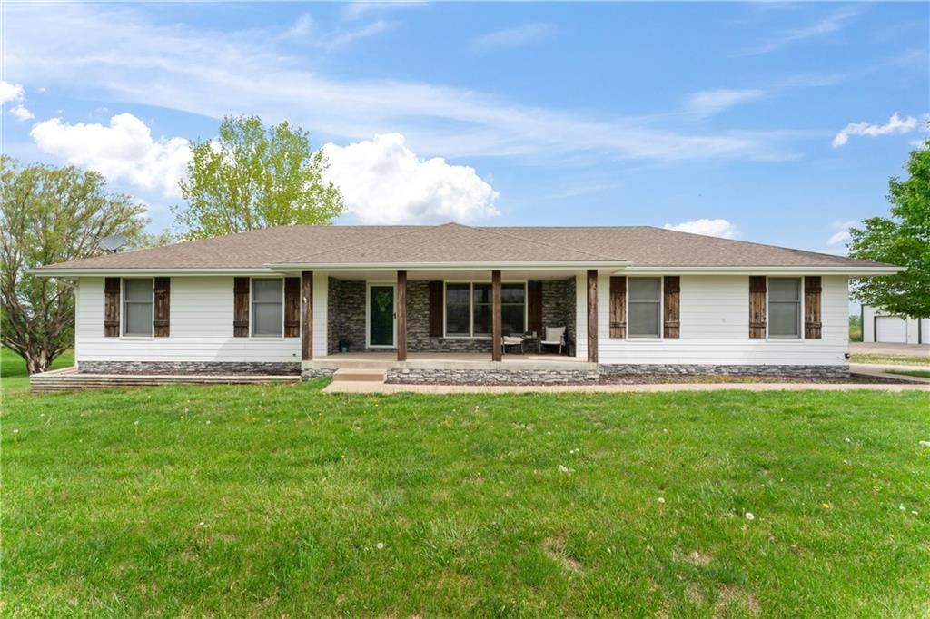 Listing Photo MLS #HMS2545676