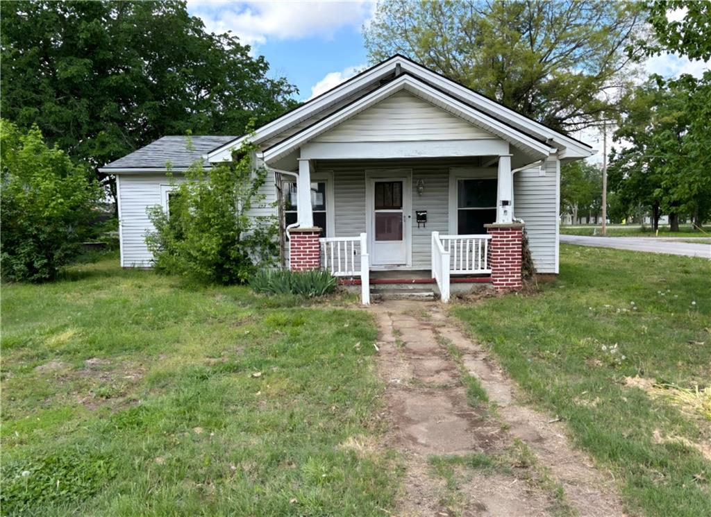 Listing Photo MLS #HMS2545693