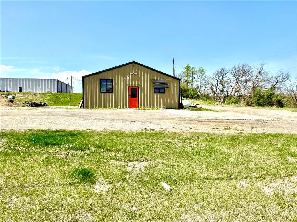 Listing Photo MLS #HMS2545759