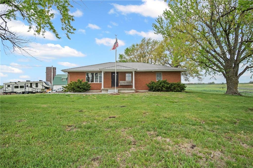 Listing Photo MLS #HMS2545852