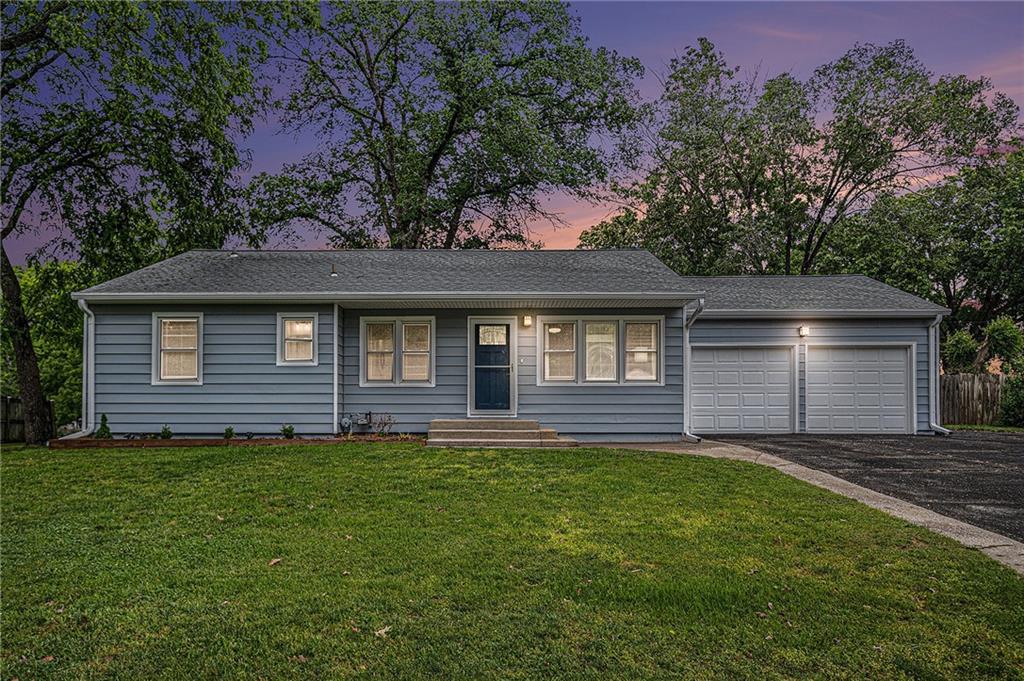 Listing Photo MLS #HMS2545899