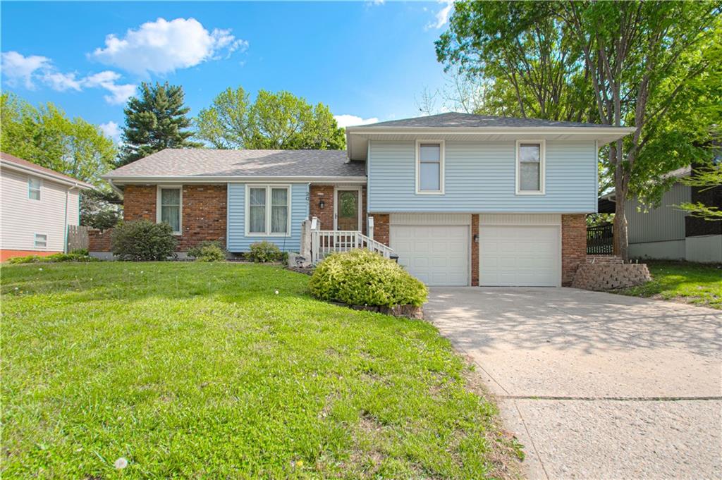 Listing Photo MLS #HMS2545935