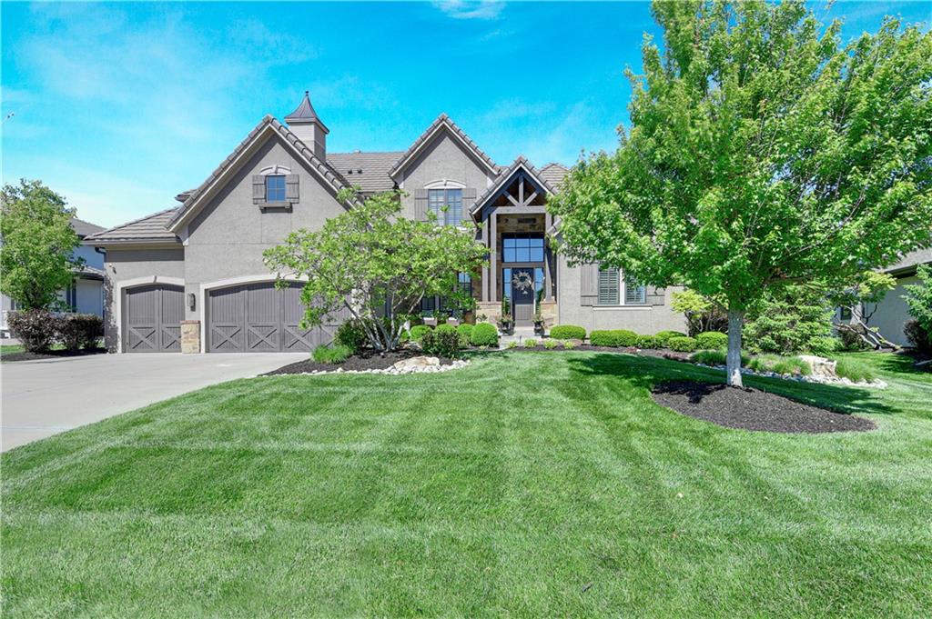 Listing Photo MLS #HMS2545949