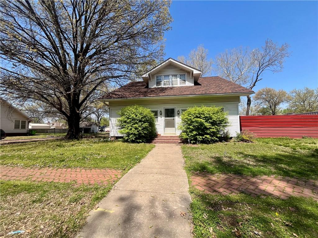 Listing Photo MLS #HMS2545982