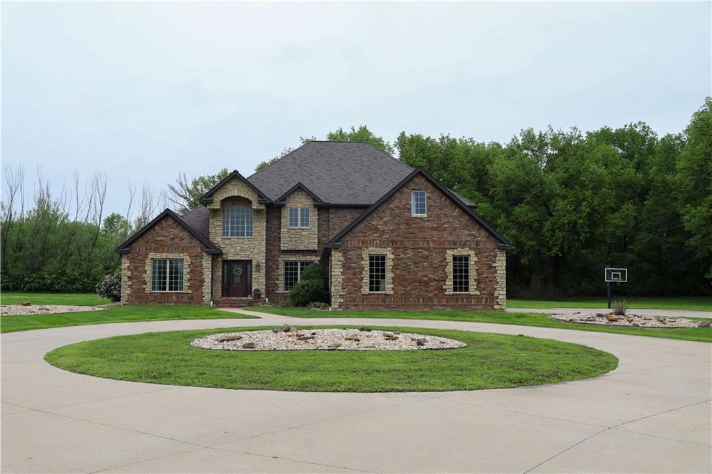 Listing Photo MLS #HMS2546090
