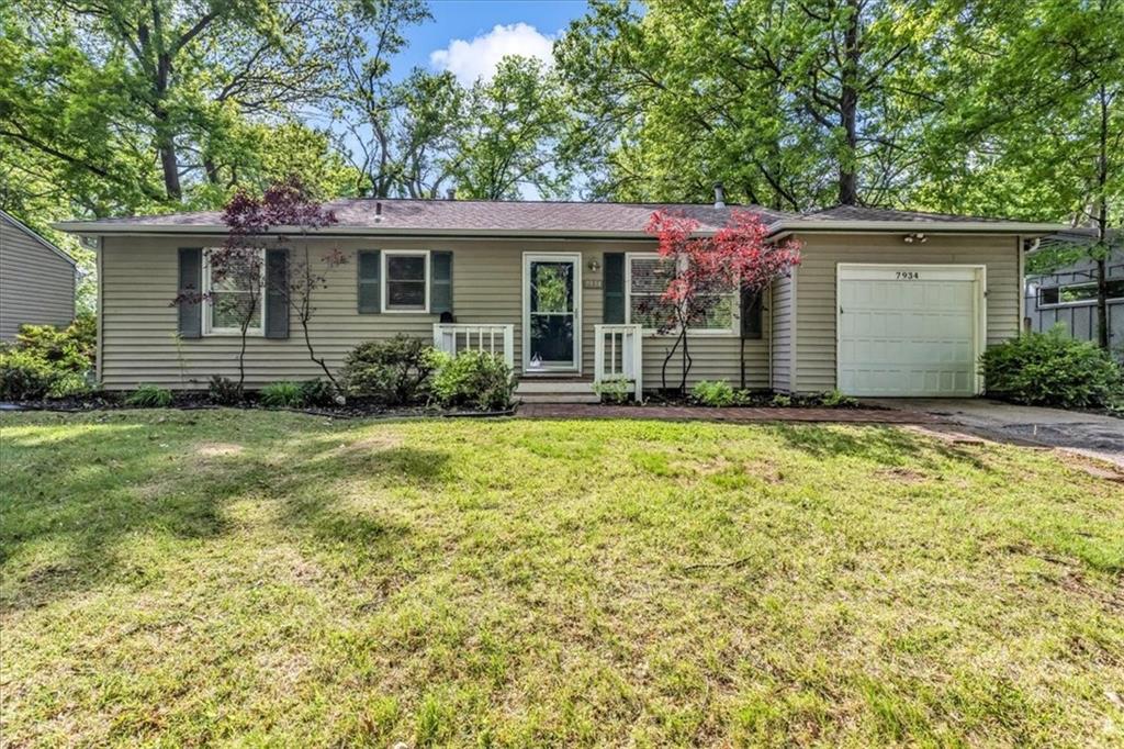 Listing Photo MLS #HMS2546310