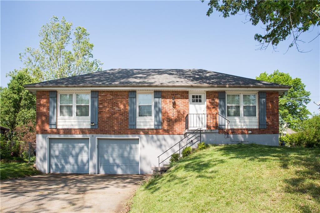 Listing Photo MLS #HMS2546326