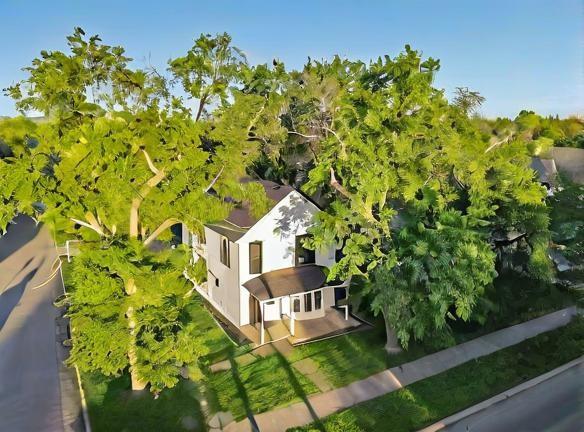 Listing Photo MLS #HMS2546352