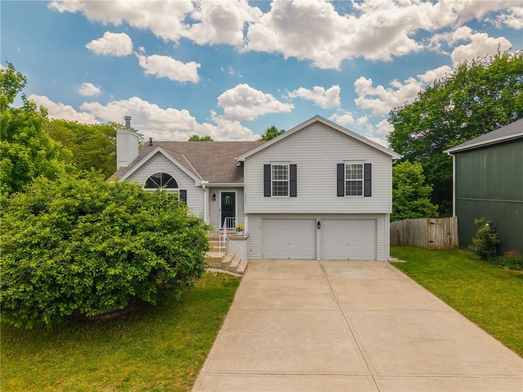 Listing Photo MLS #HMS2546387