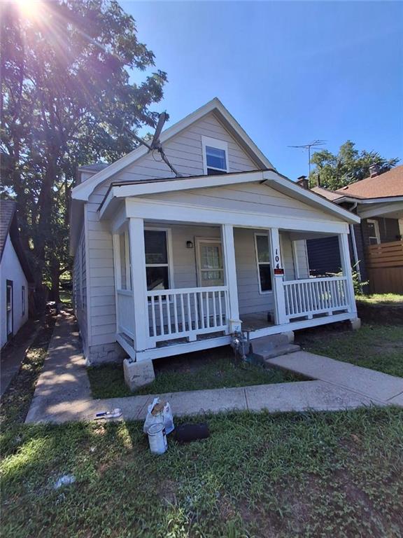 Listing Photo MLS #HMS2546389