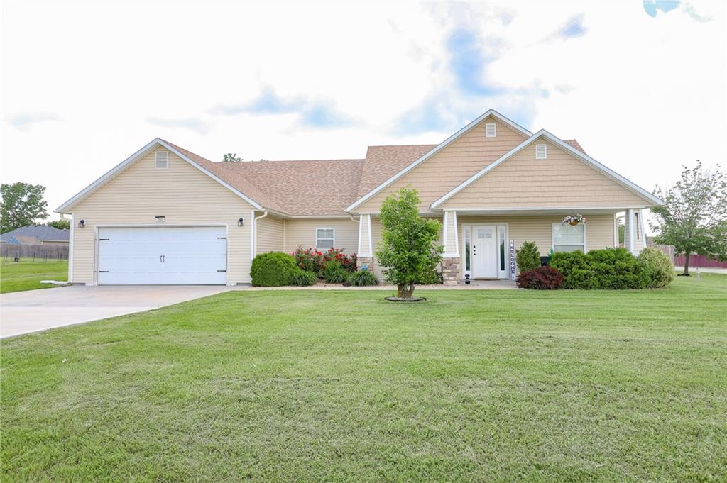 Listing Photo MLS #HMS2546430