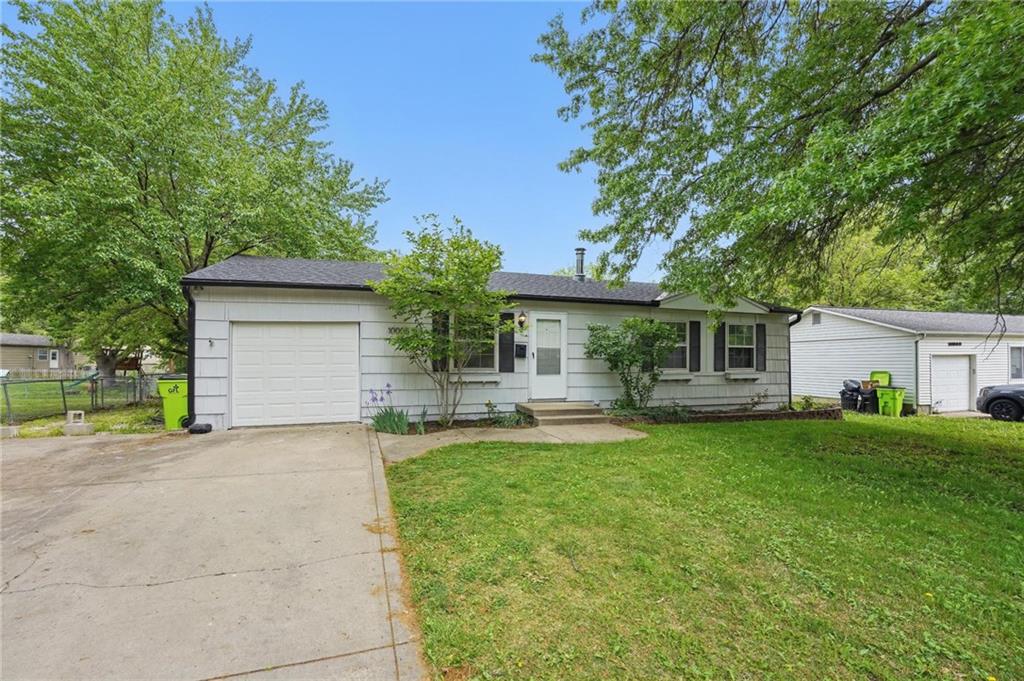 Listing Photo MLS #HMS2546437