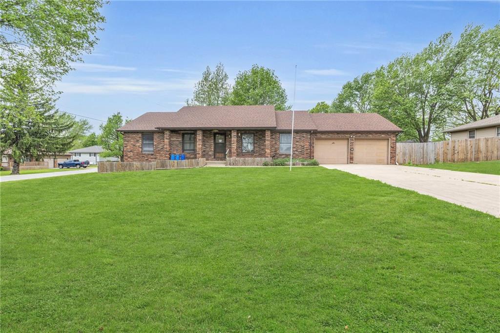 Listing Photo MLS #HMS2546592