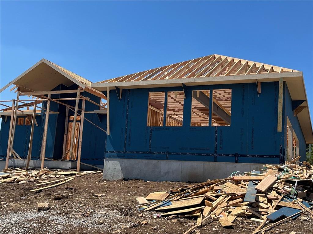 Listing Photo MLS #HMS2546759