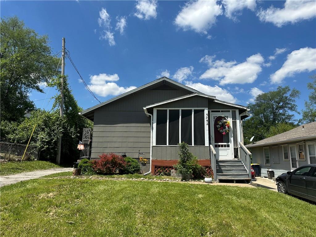 Listing Photo MLS #HMS2546765