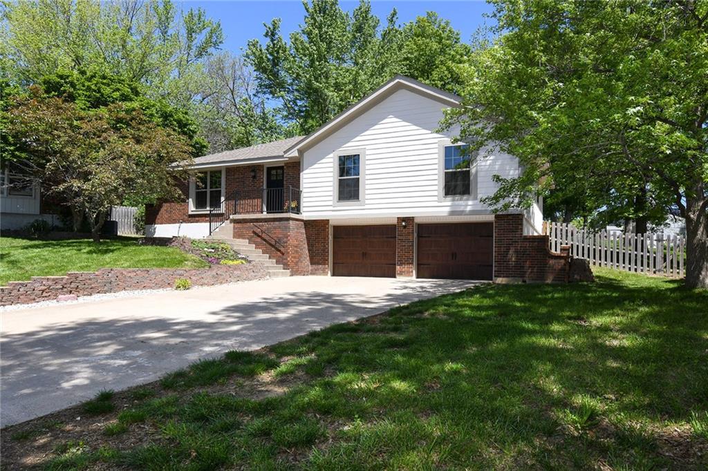 Listing Photo MLS #HMS2546798