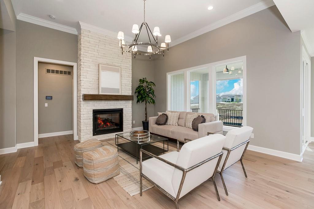 Listing Photo MLS #HMS2546889