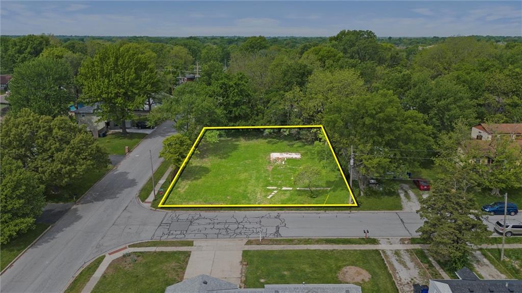 Listing Photo MLS #HMS2546901