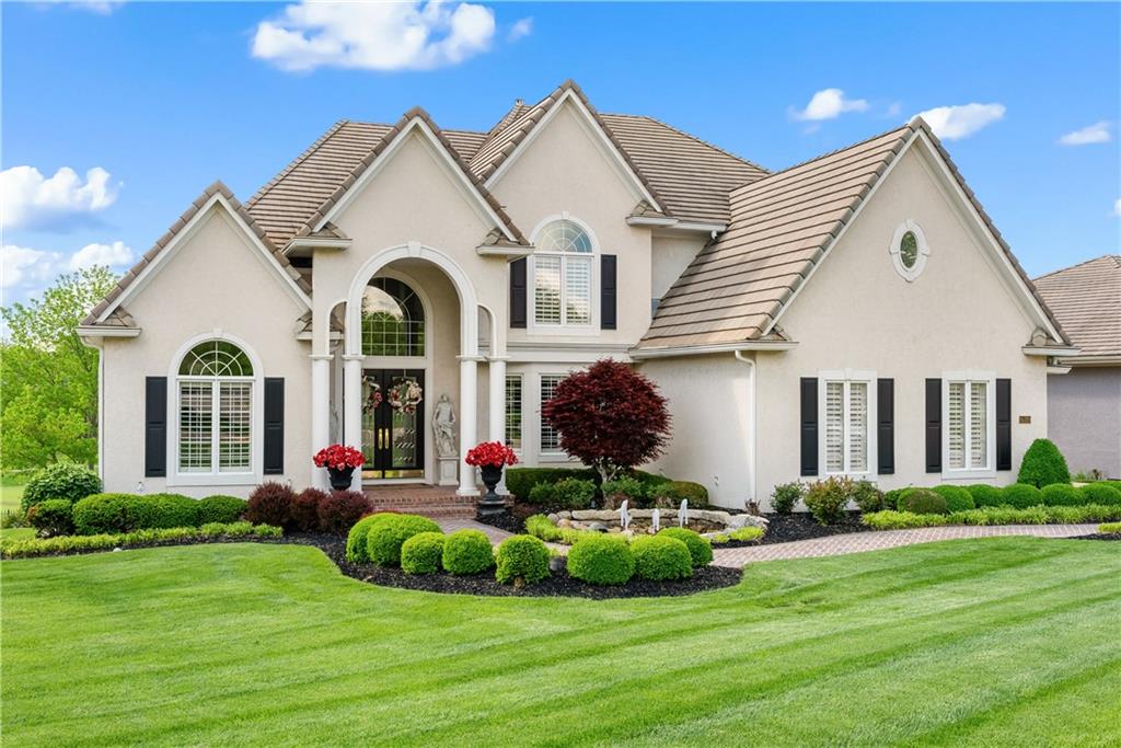 Listing Photo MLS #HMS2546917