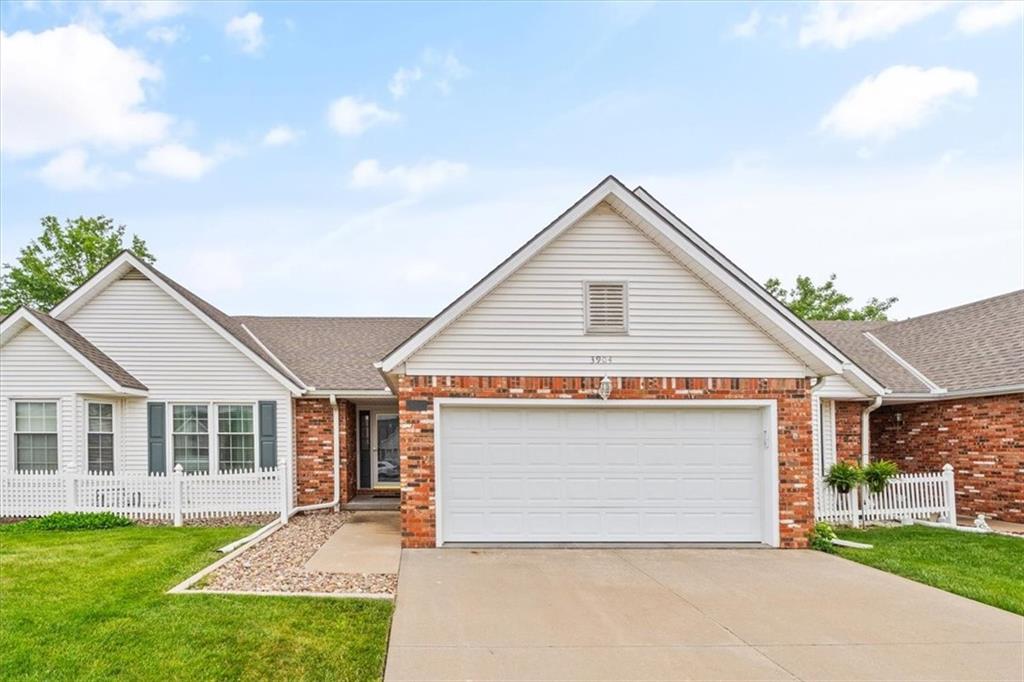 Listing Photo MLS #HMS2546995