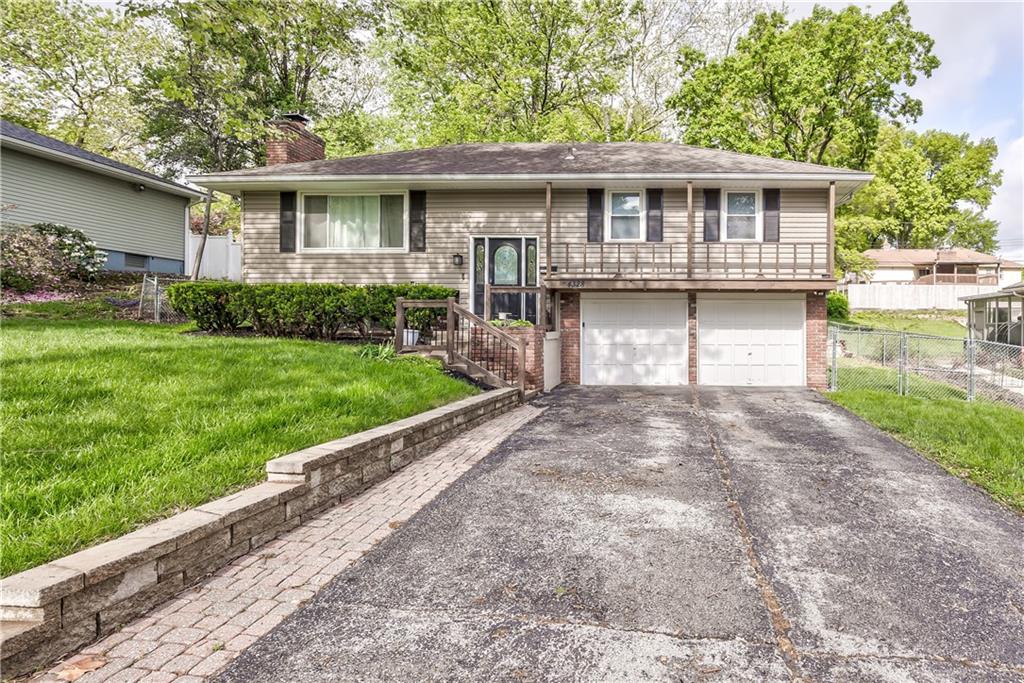 Listing Photo MLS #HMS2547111