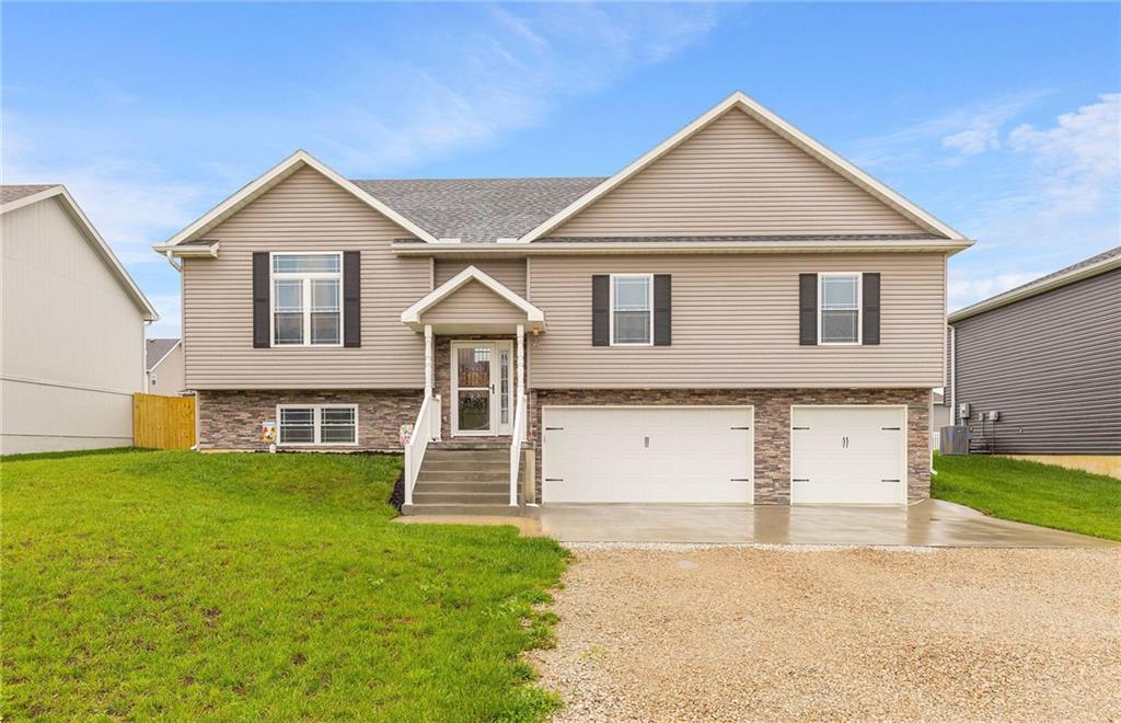 Listing Photo MLS #HMS2547155
