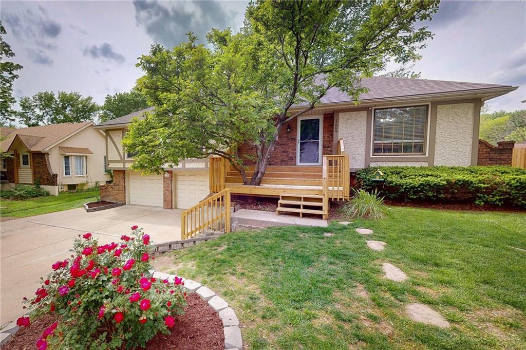 Listing Photo MLS #HMS2547160