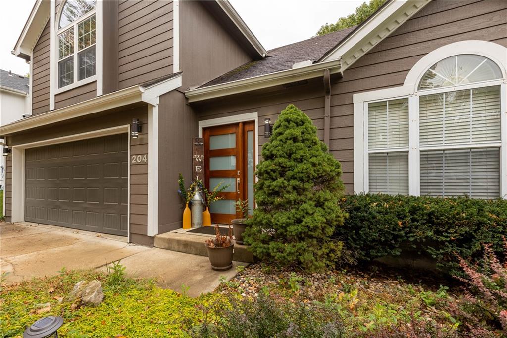Listing Photo MLS #HMS2547180