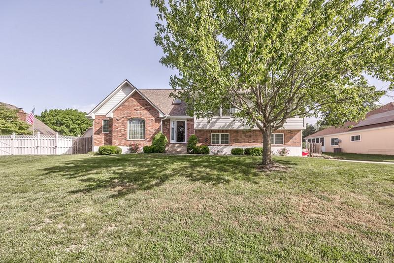 Listing Photo MLS #HMS2547182