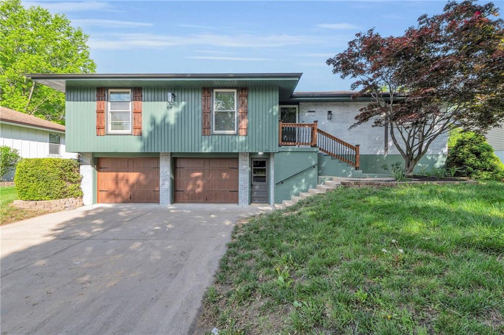 Listing Photo MLS #HMS2547221